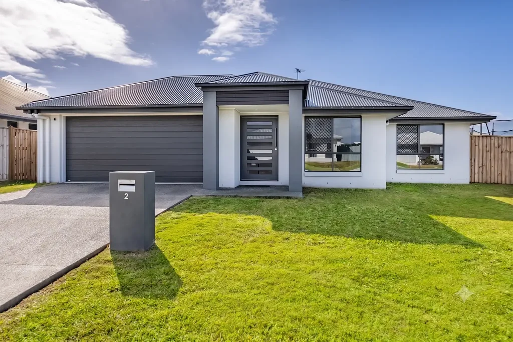 Caboolture 4房 位于 Central Springs Estate 的宽敞家庭港湾，占地 793 平方米的街角地块！ Spacious Family Sanctuary in Central Springs Estate on a 793m² Corner Block!
