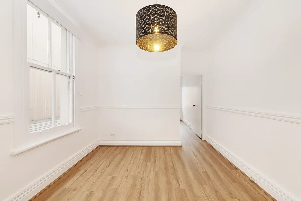 Unfurnished One Bedroom Apartment