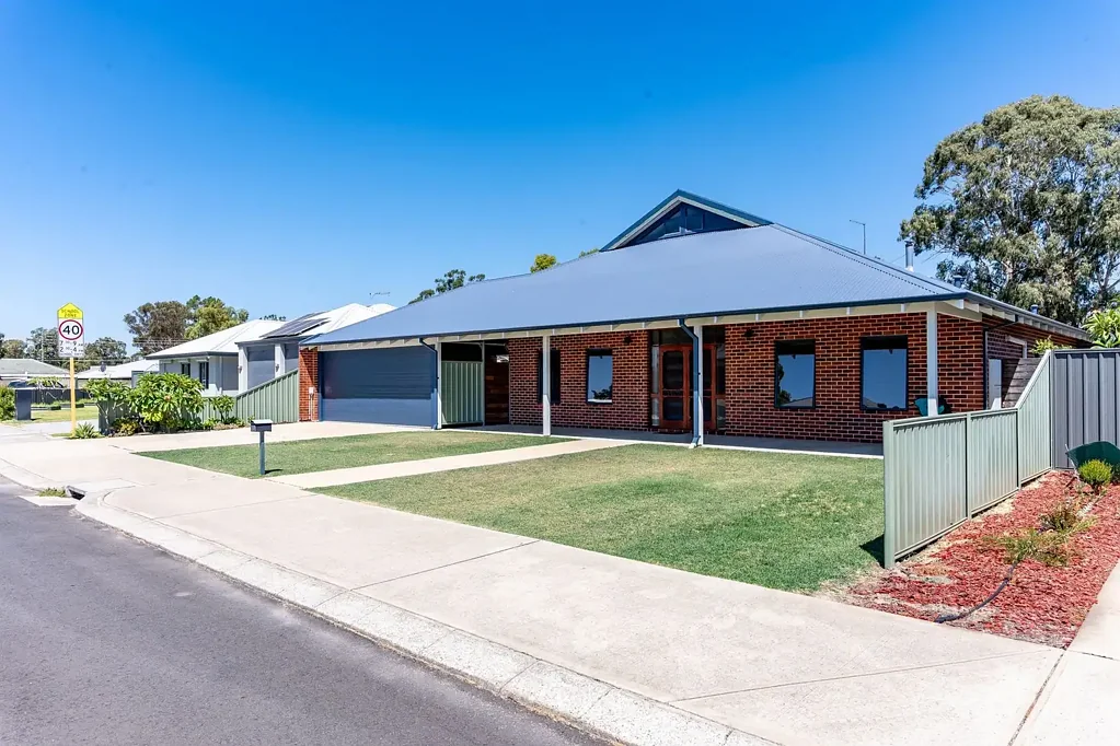 3 Redgum Road, Pinjarra, WA 6208