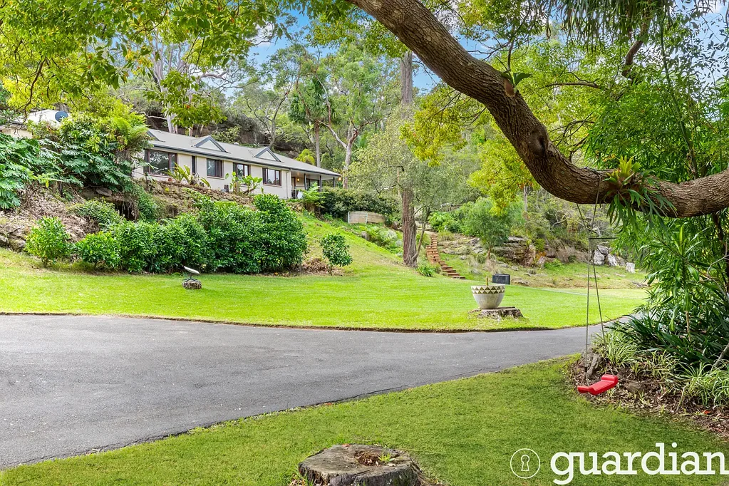 9 Pine Valley Road, Galston, NSW 2159