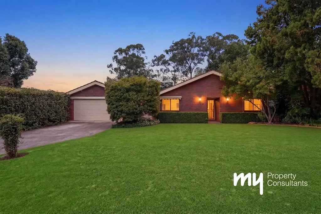 4 Taynish Avenue, Camden South, NSW 2570