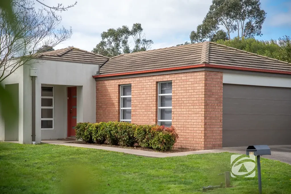 Pakenham 3 Bedroom Move in ready at Marquis