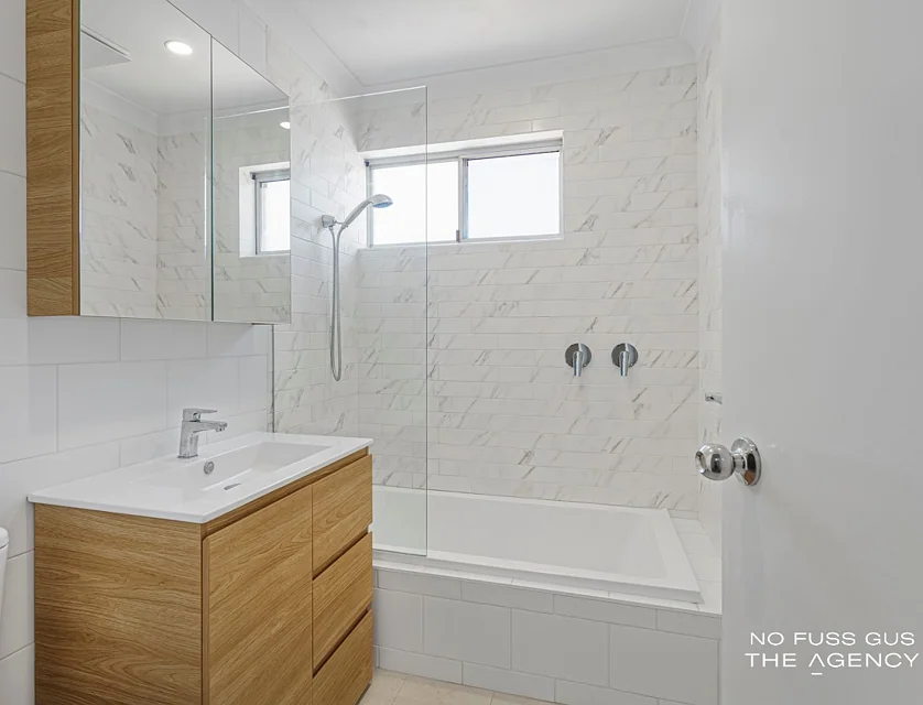 1/5 Spinaway Street, Craigie, WA 6025, 3 chambres, 1 salles de bain, House