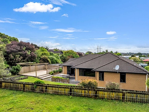 Te Awamutu 4房  Spacious Family Home with Motivated Vendors!