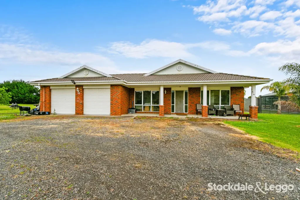 13 Palm Grove, Morwell, VIC 3840