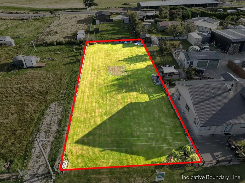 Waikaia BLANK CANVAS IN PEACEFUL WAIKAIA