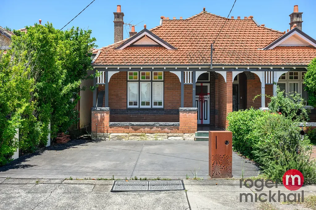 Drummoyne 3Kwarto CHARM PLUS POTENTIAL - DA APPROVED