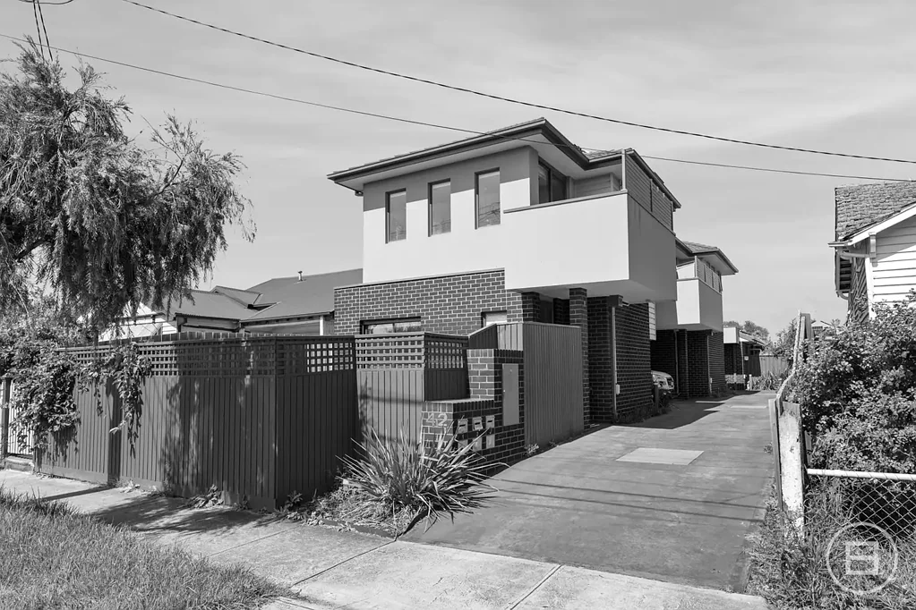 1/42 Moore Street, Coburg, VIC 3058