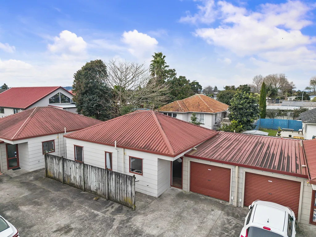 Takanini 2ਬੈੱਡਰੂਮ SHORT NOTICE SALE- A HOME WITHOUT HOMEWORK!