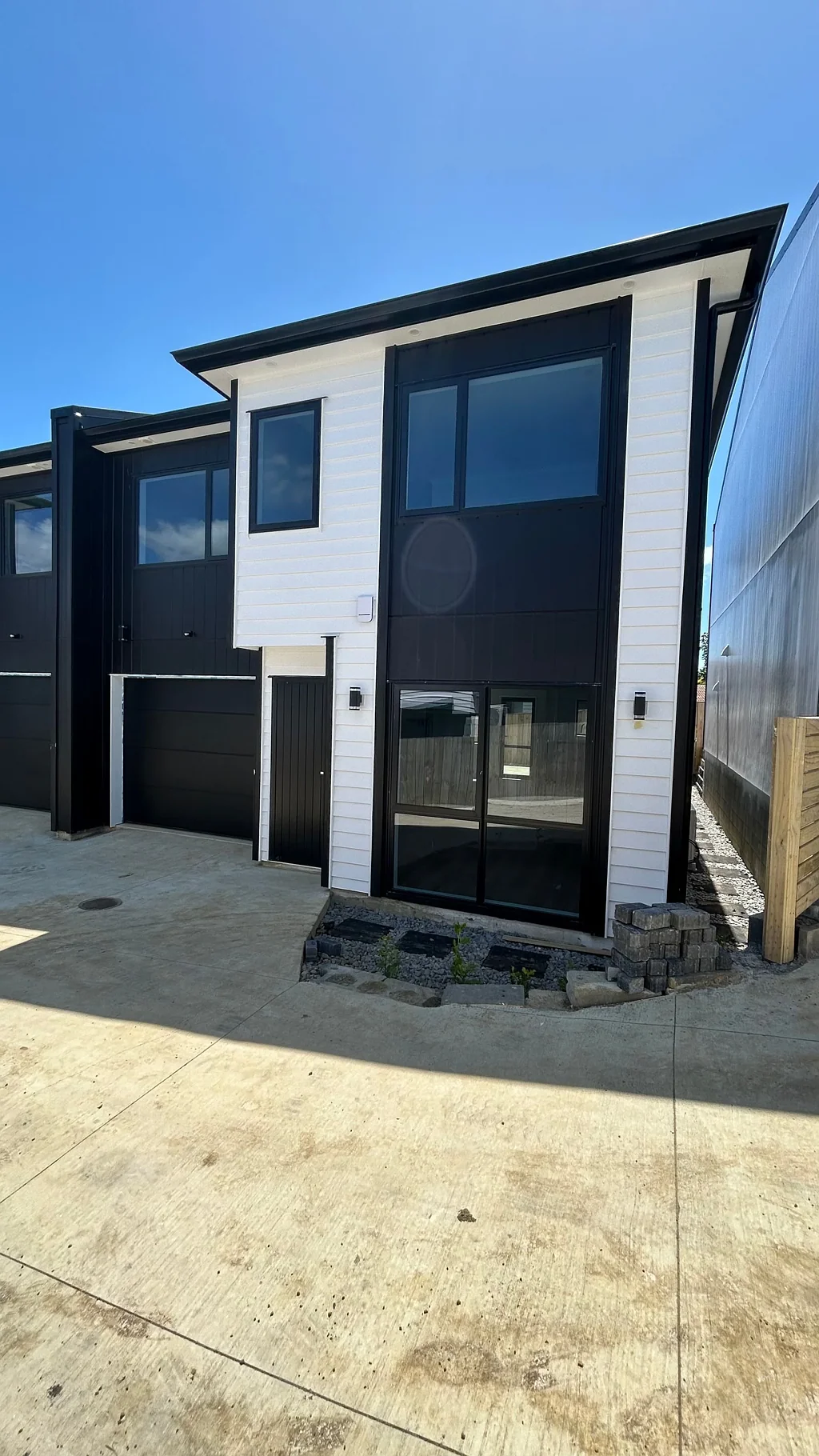 Beautiful Modern Family Home in a Prime Howick Location