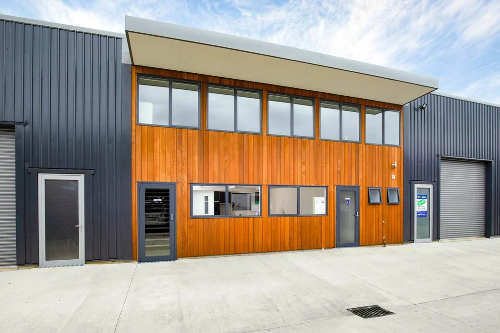 Warkworth DRIVE-THROUGH INDUSTRIAL UNIT - RARE OPPORTUNITY