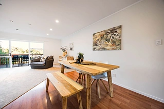 1/57b Woodlands Crescent, Browns Bay, North Shore City