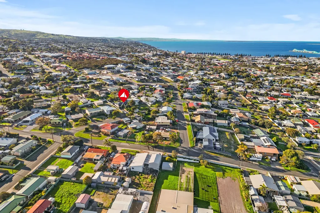 12 Holroyd Avenue, Port Lincoln, SA 5606