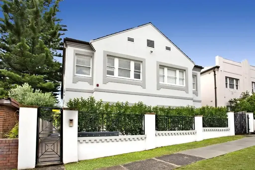 Spacious Two-Bedroom Apartment in Small Security Building