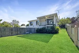 2 Mitchelli Court, Little Mountain