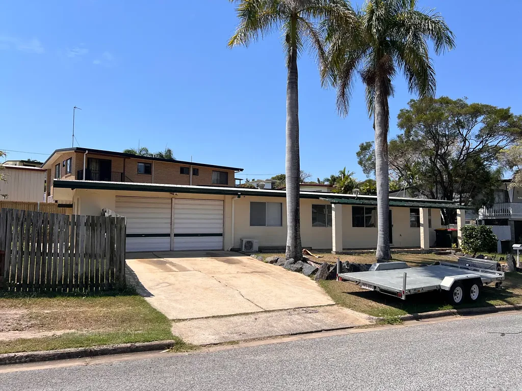 4 Curlew Drive, New Auckland, QLD 4680