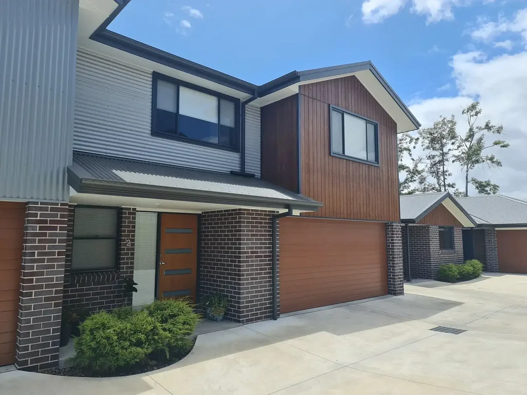 Distinguished Townhouse in a Gated Complex