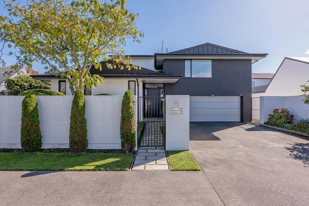Saint Albans 3Habitaciones Easy-Care Merivale Living – Sun, Style & Location