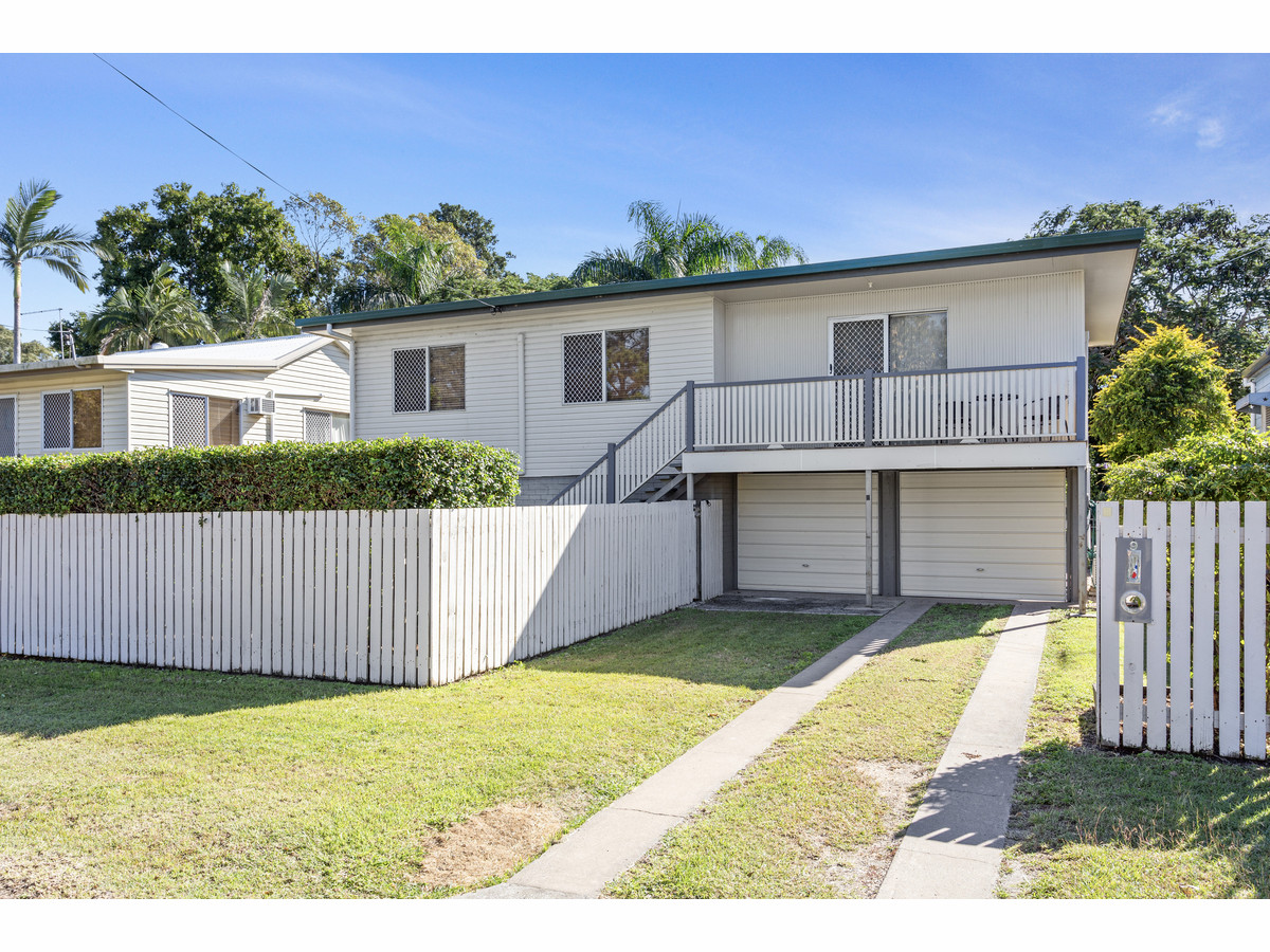 9 BURNETT ST, BERSERKER QLD 4701, 0 chambres, 0 salles de bain, House