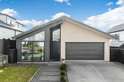 Wainui 4chambre Vendor wants a quick sale and they are ready t...