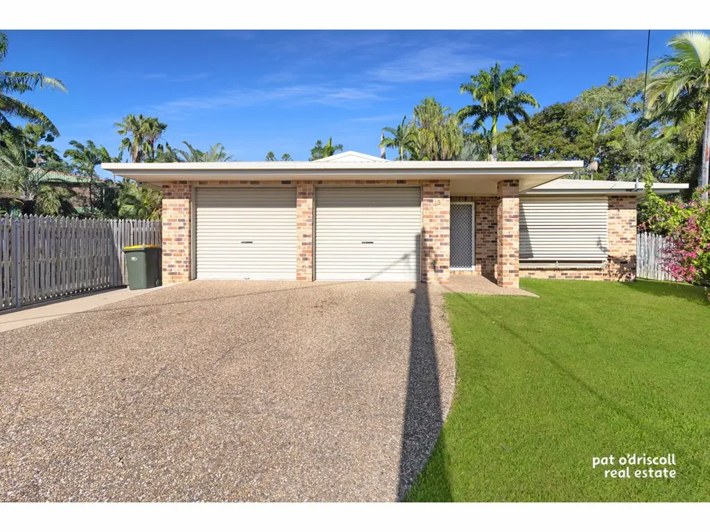 13 Stenlake Avenue, Kawana, QLD 4701