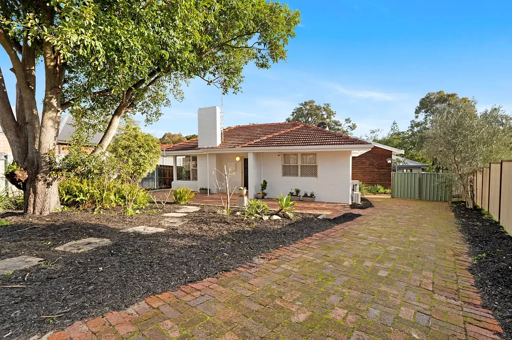 3 Caliban Way, Coolbellup, WA 6163