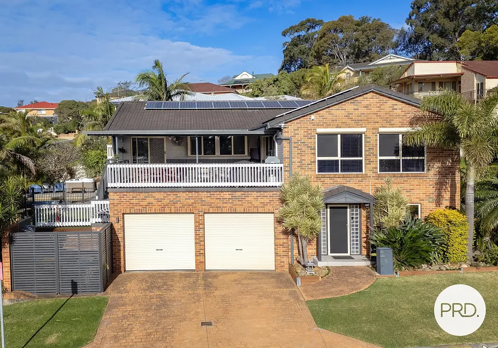 Dapto 4Kwarto Stunning Family Living with Escarpment Views
