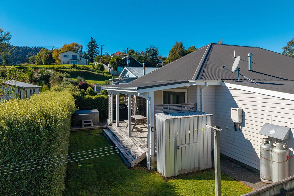Ohakune 3房  Great Value In The Junction – Modern And Warm
