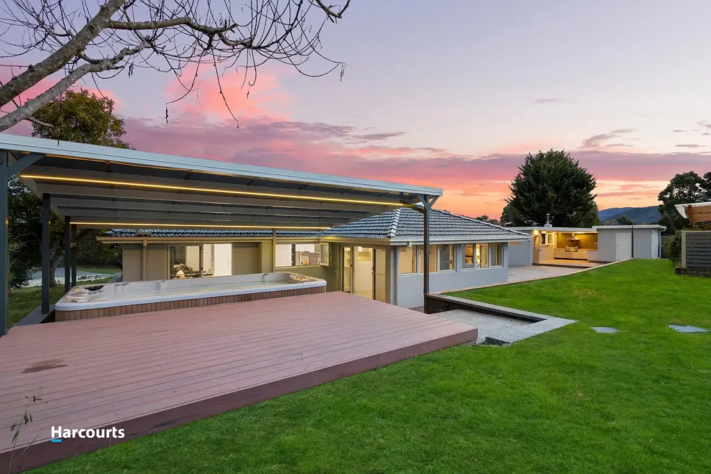 10 North Glen Road, Huonville, TAS 7109