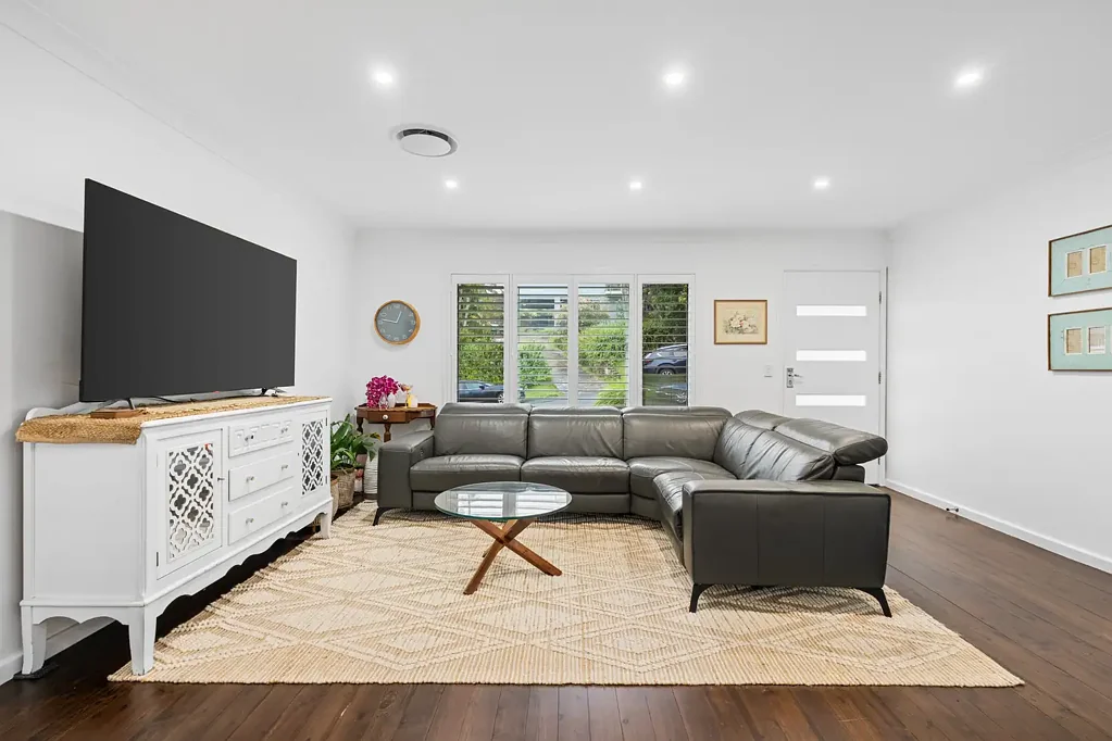 8 Trade Winds Avenue, Terrigal, NSW 2260