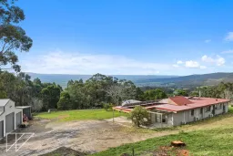 256 Earls Road, Yarragon South