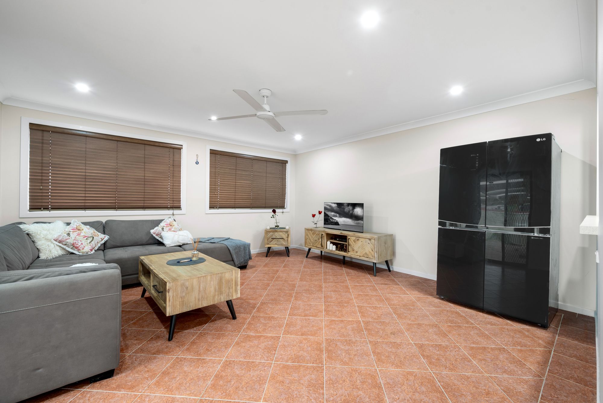 1 SAMPSON PL, ROSEMEADOW NSW 2560, 0 chambres, 0 salles de bain, House