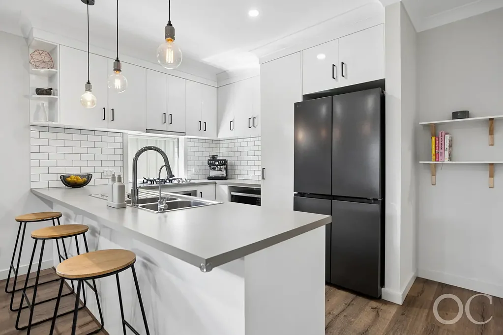 Hallett Cove 4침실 Open the Door to Effortless Living and Fantastic All-Weather Entertaining