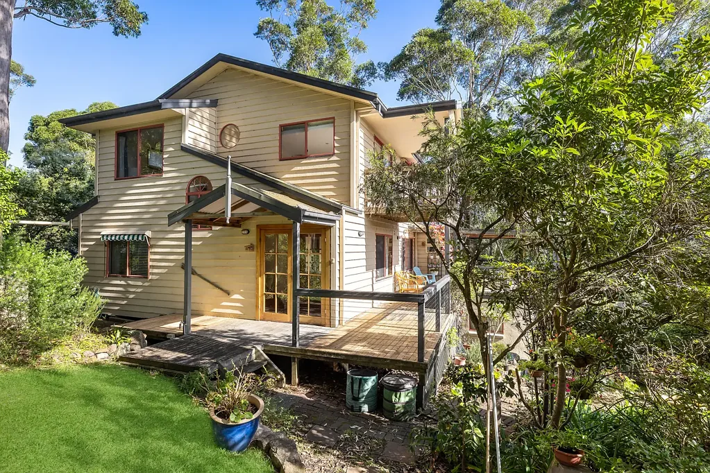 18 Baronga Road, Avoca Beach, NSW 2251