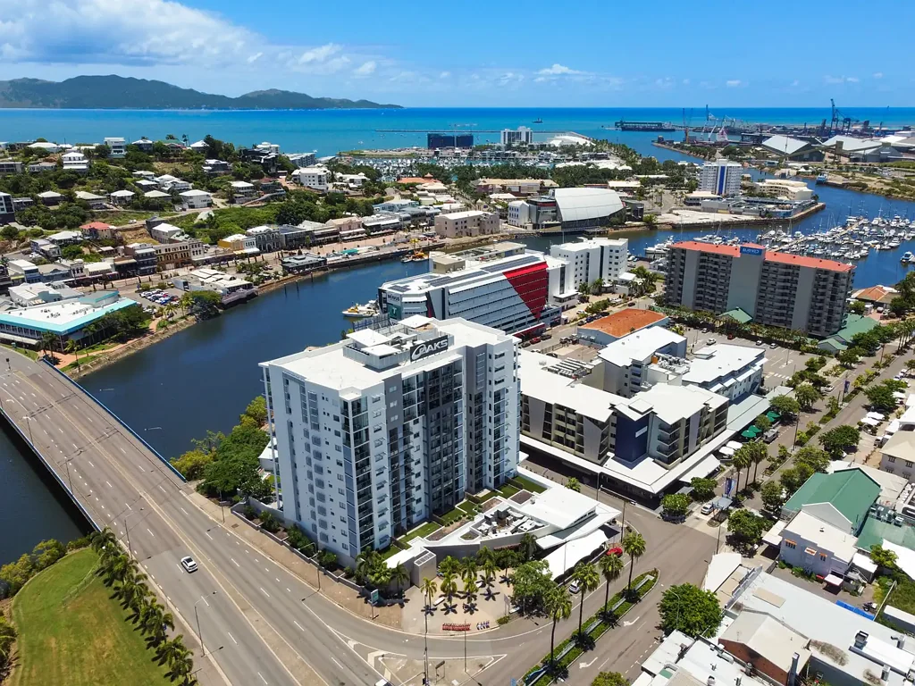 South Townsville 2બેડરૂમ Double the Income, Single Title: Premium Dual-Key Waterfront Investment