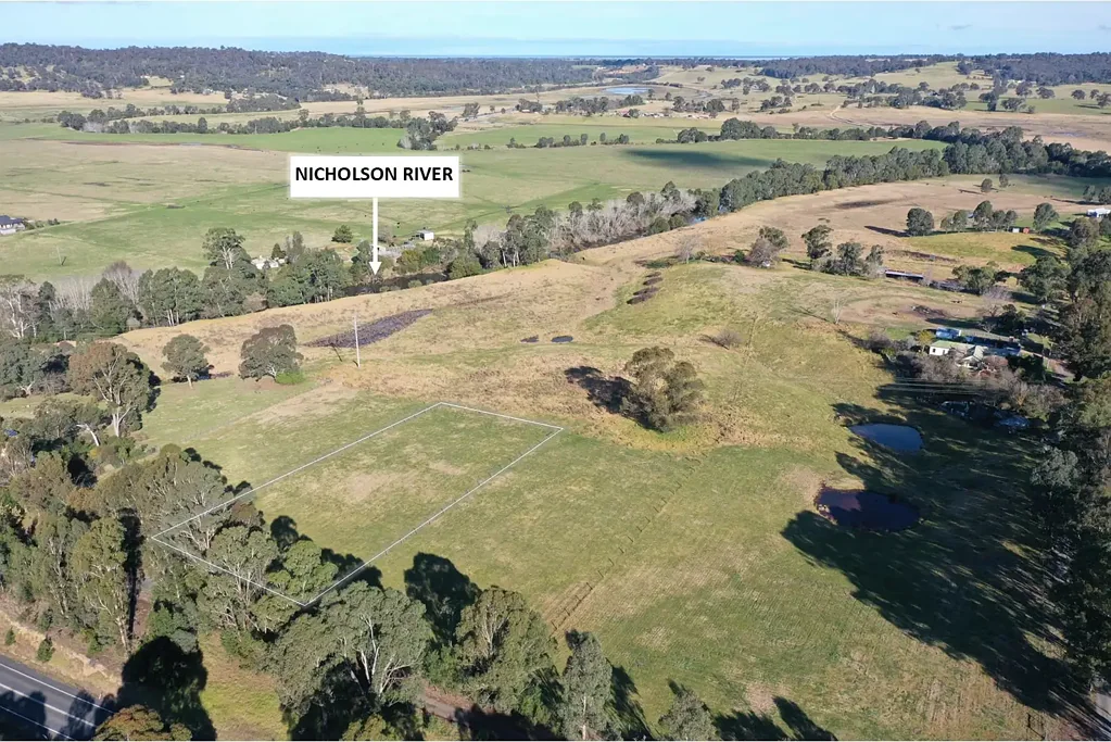 Sarsfield Nicholson River Views
