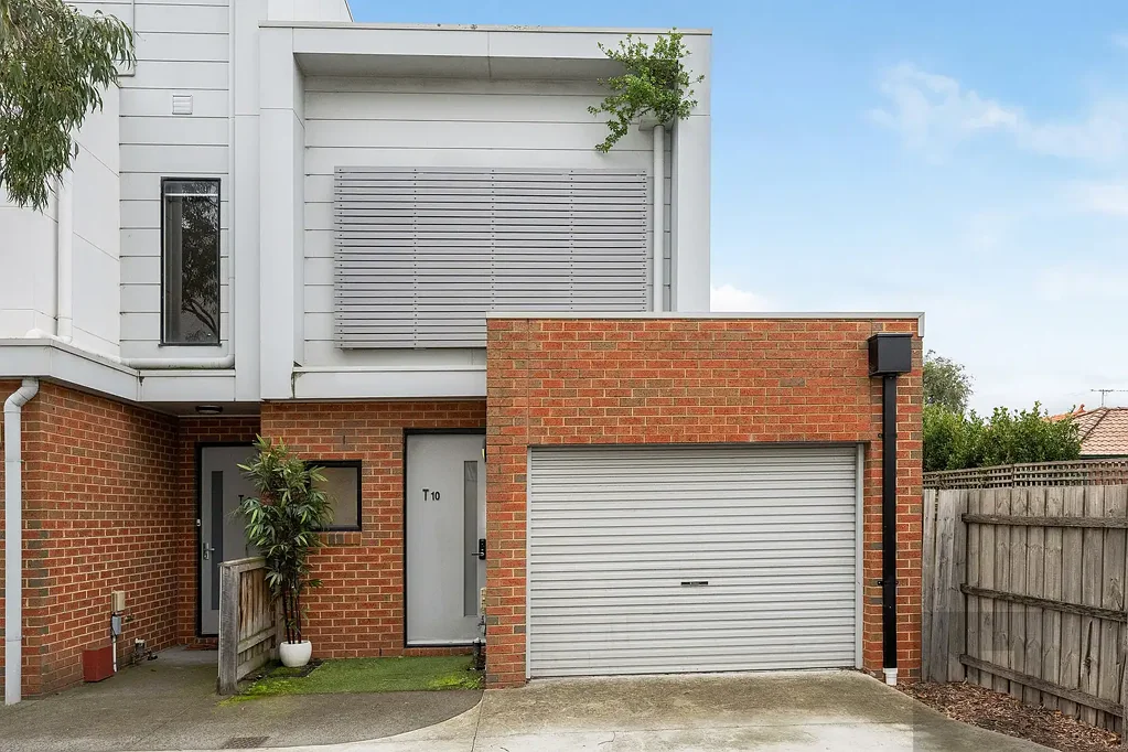 Excellent townhouse tucked away walking distance to the Village!