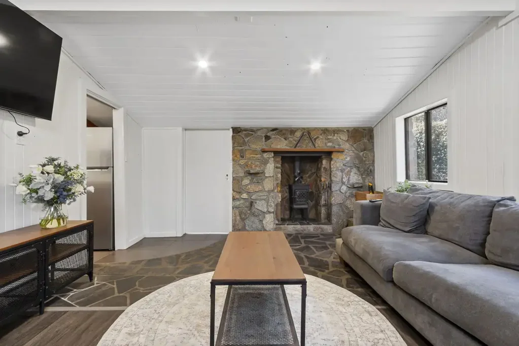 Cooma 3Kwarto Charming Stone Cottage