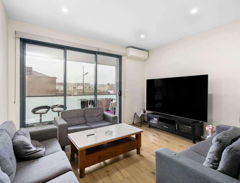 3/1 Brunswick Crescent, Craigieburn, VIC 3064, 3 Bedrooms, 1 Bathrooms, Townhouse
