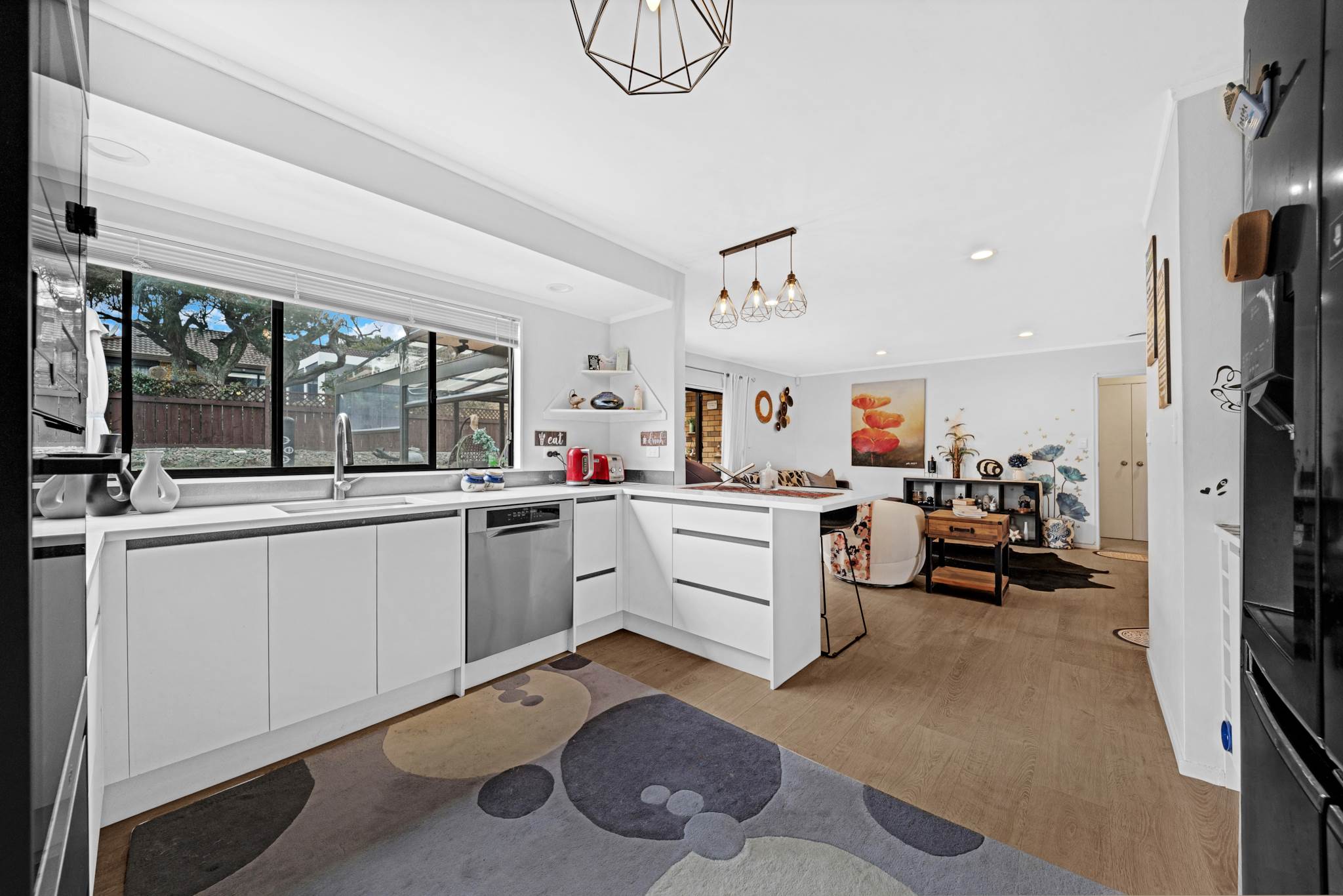 41 Clydesdale Avenue, Somerville, photo 4
