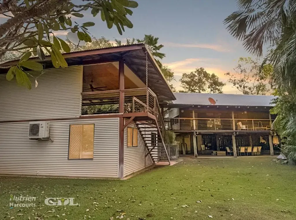 Katherine  Luxury Rural Lifestyle | Premium Residence on 2.15ha