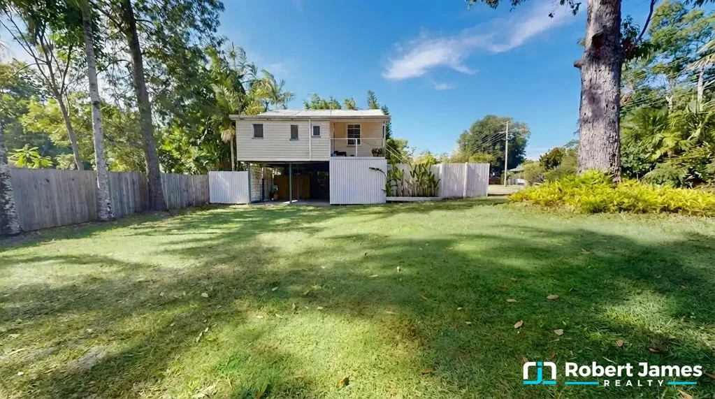 42 Laguna Street, Boreen Point, QLD 4565