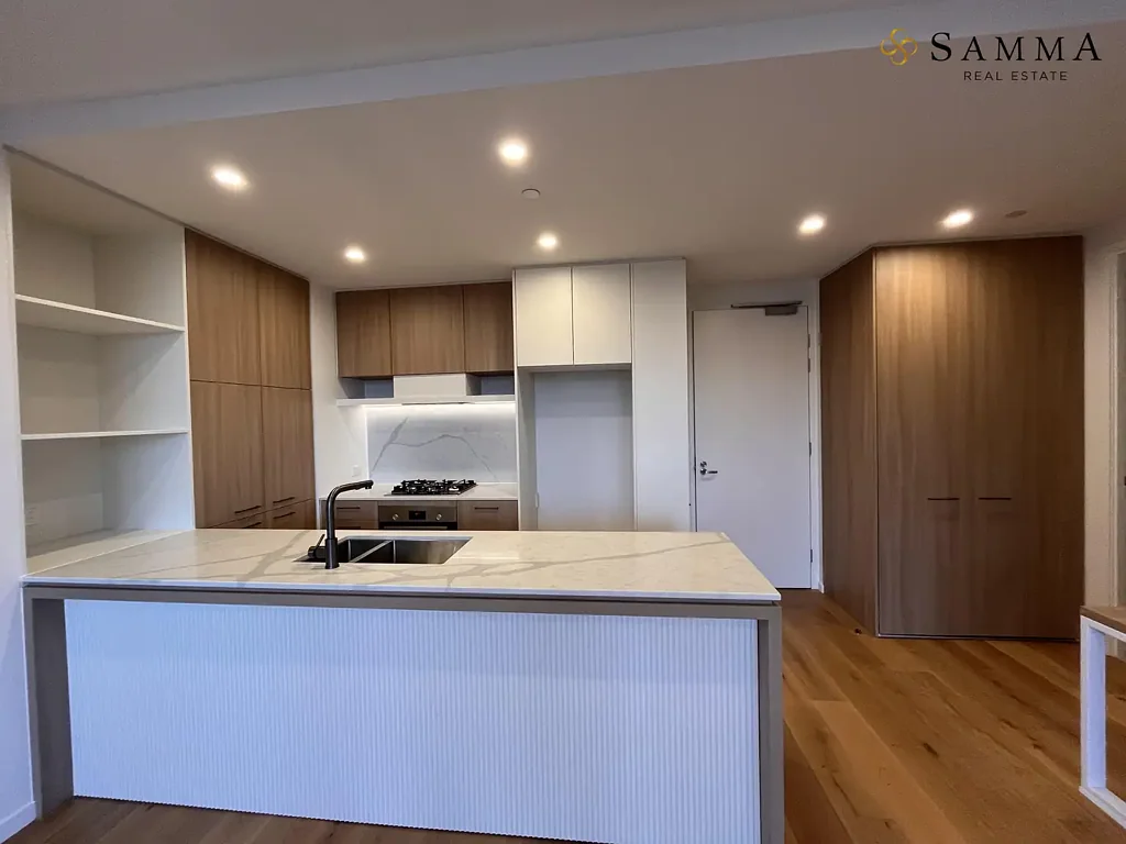 Modern living in Ivanhoe: Stylish two-bedroom apartment with contemporary design