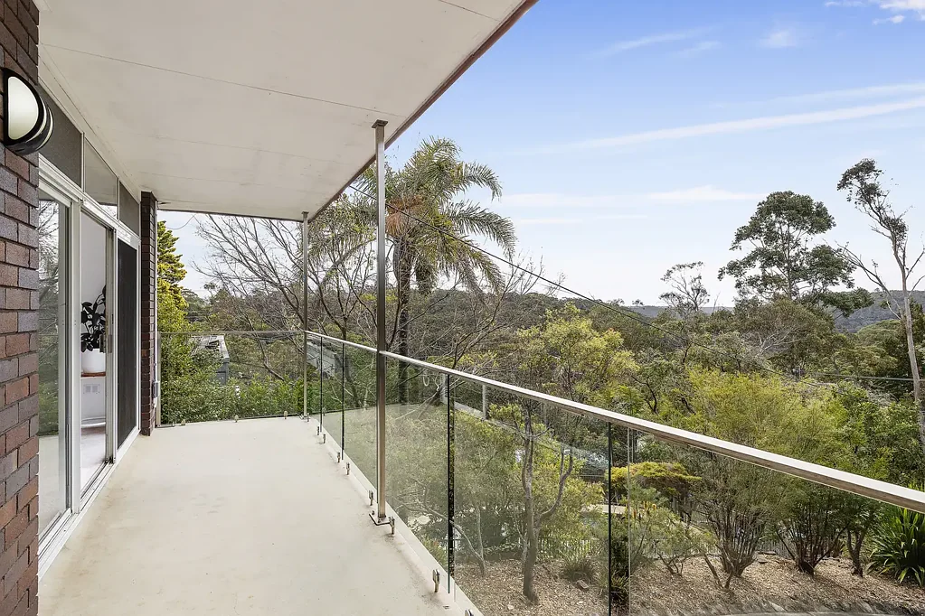 Mount Kuring-Gai 4Kwarto Spacious family home with stunning bush views