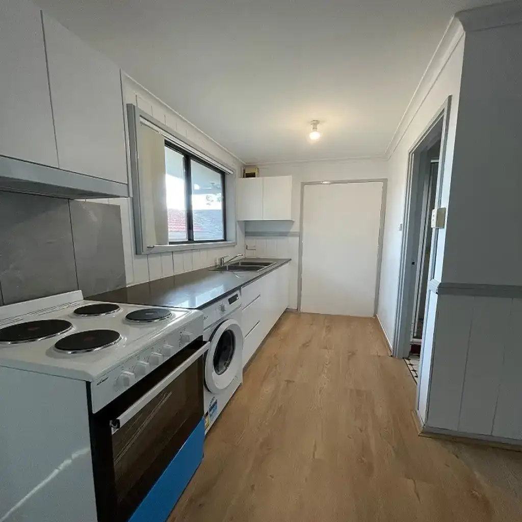 WELL KEPT, MODERN STUDIO - PRIME LOCATION!