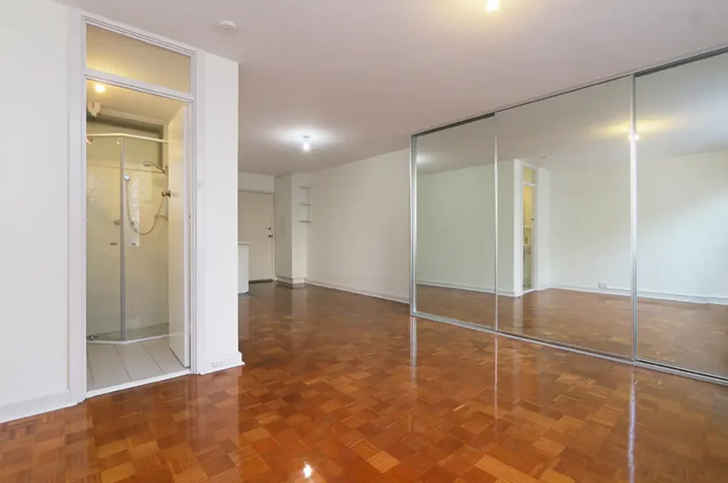 Ground Floor Apartment in City
