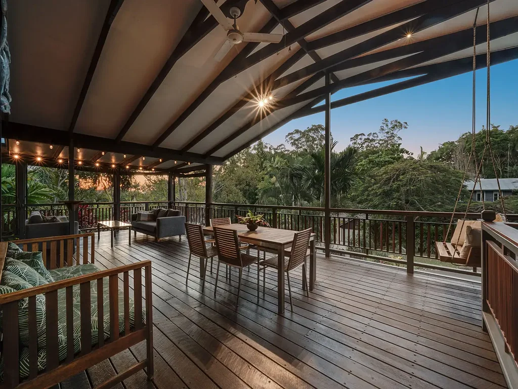 Spacious Family Home Ideal for Dual Living and Work-from-Home Flexibility