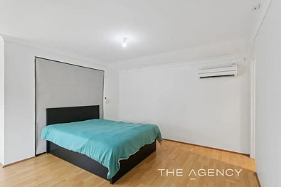18 Adelphi Court, Marangaroo, WA 6064, 5 slaapkamers, 2 badkamers, House