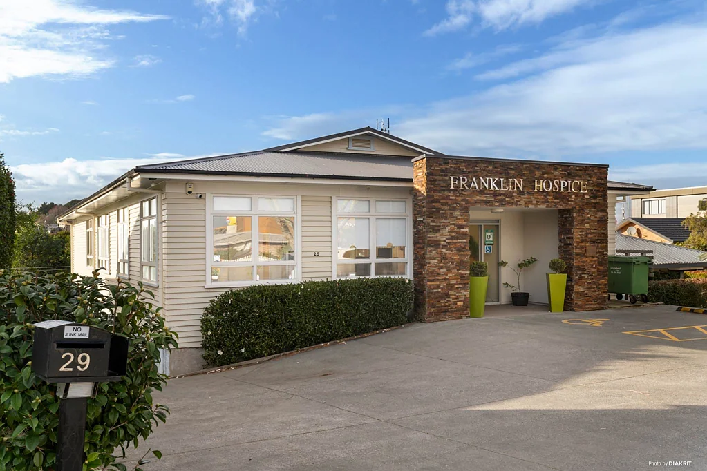Pukekohe 4 Bedroom INVESTMENT OFFICE WITH 3 YEAR LEASE OPTION