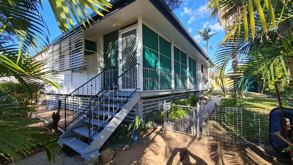 11 Wenck Street, Moura, QLD 4718